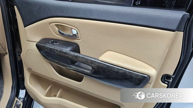 Kia The New Carnival id 4873423 из Кореи 17