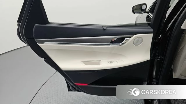 Hyundai The New Grandeur IG id 4267447 из Кореи 17