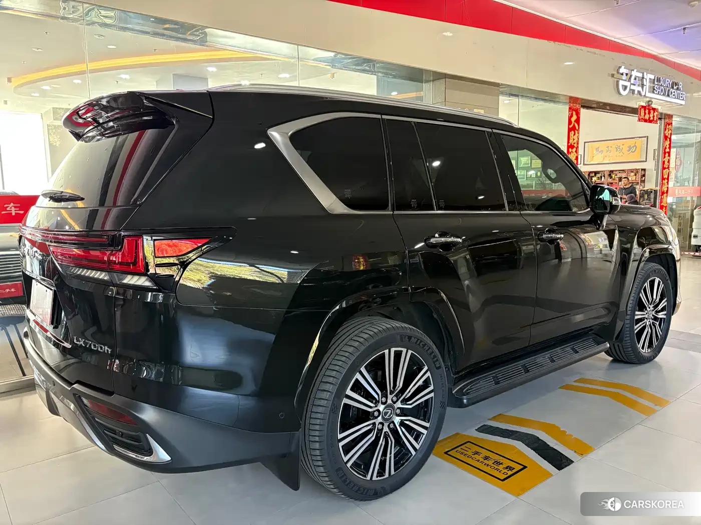Lexus LX id 4515464 из Китая 17