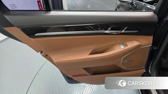 Genesis G90 id 4251062 из Кореи 17
