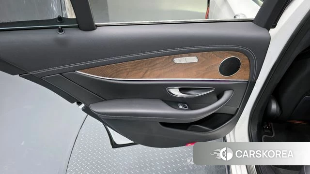 Mercedes-Benz E-Class W213 id 4224286 из Кореи 17
