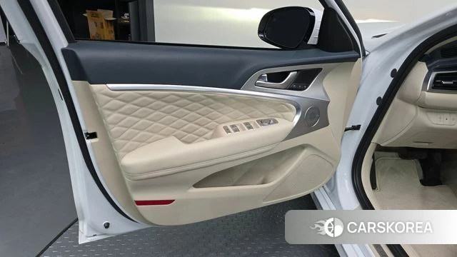 Genesis The New G70 id 4905035 из Кореи 17