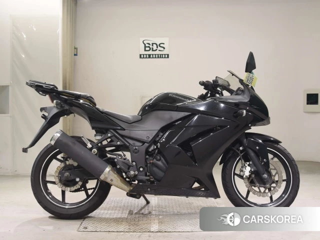 Проданный Kawasaki NINJA 250R 2012 из Японии