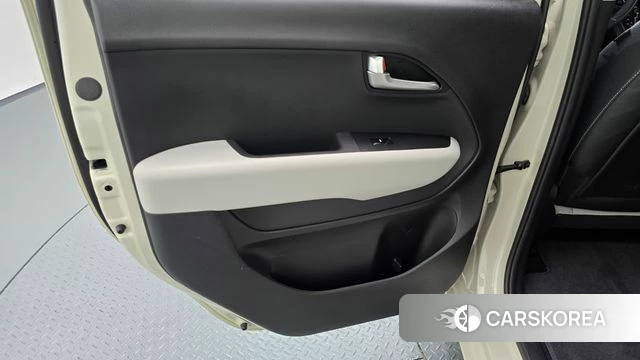 Kia The New Kia Ray id 4749336 из Кореи 17
