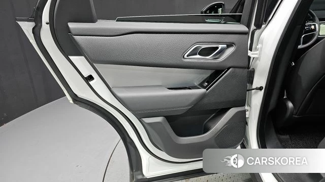 Land Rover Range Rover Velar id 4408582 из Кореи 17