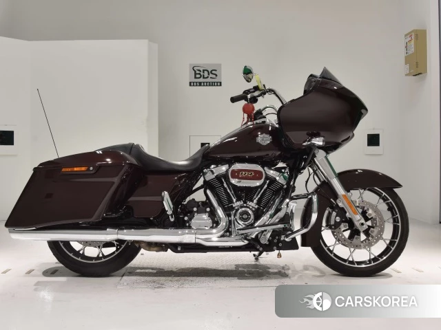 Проданный Harley-Davidson Road Glide FLTRXS1870 2021 из Японии