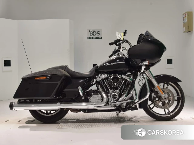 Проданный Harley-Davidson Road Glide FLTRXS1750 2017 из Японии