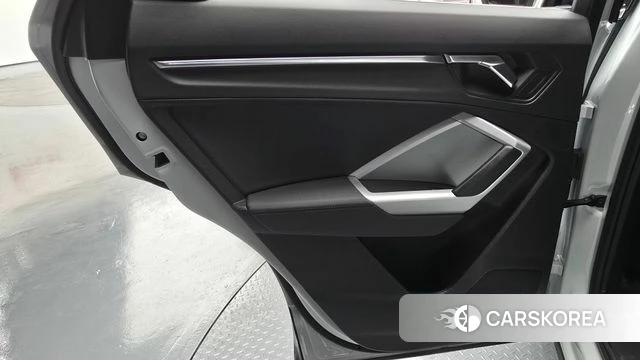 Audi Q3 (F3) id 4292725 из Кореи 17