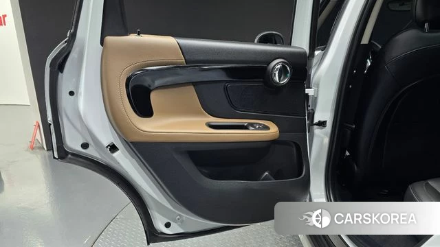 Mini Cooper D Countryman id 4188471 из Кореи 17