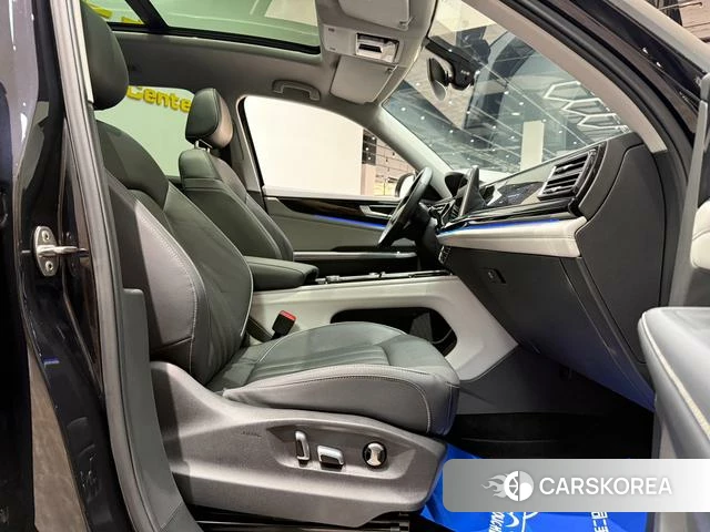 Volkswagen Tourang id 4261911 из Китая 17