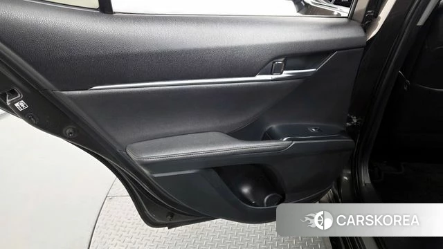 Toyota Camry (XV70) id 4285582 из Кореи 17