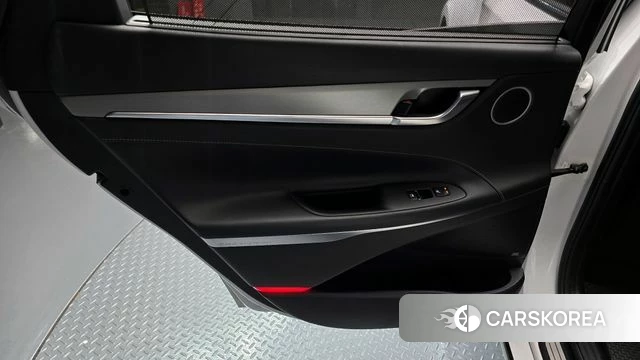 Hyundai Grandeur IG id 4325576 из Кореи 17