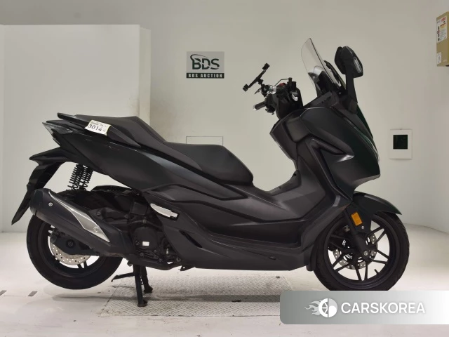 Проданный Honda FORZA 2018 из Японии
