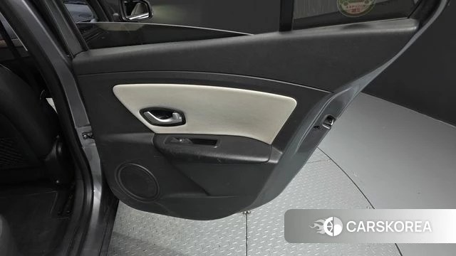 Renault Korea (Samsung) SM3 Z.E. id 4694061 из Кореи 17