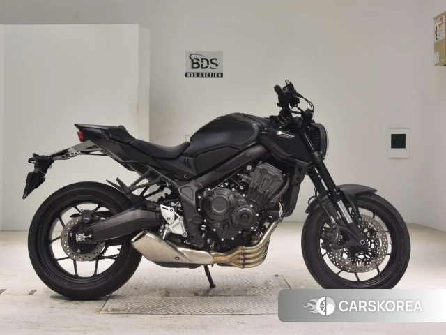 Проданный Honda CB650R 2023 из Японии