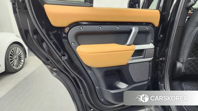 Land Rover Defender (L663) id 4640198 из Кореи 17