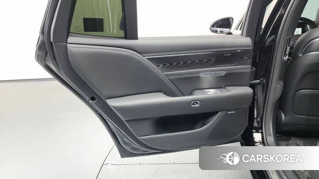 Genesis G90 (RS4) id 4195088 из Кореи 17