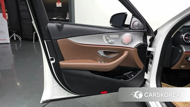 Mercedes-Benz E-Class W213 id 4435783 из Кореи 17