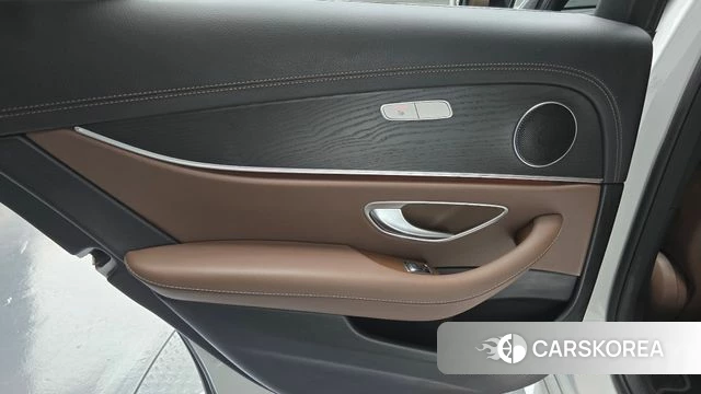 Mercedes-Benz E-Class W213 id 4579667 из Кореи 17