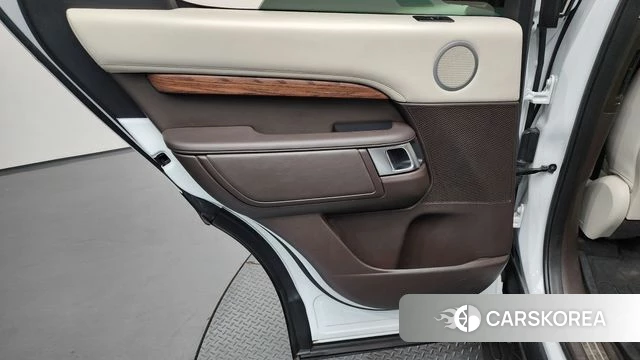 Land Rover Discovery 5 id 4339812 из Кореи 17