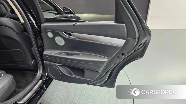 Genesis G80 (RG3) id 4401385 из Кореи 17