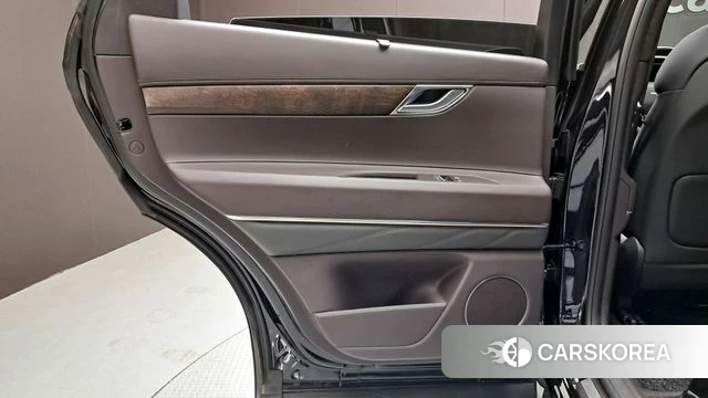 Genesis GV80 id 4500647 из Кореи 17