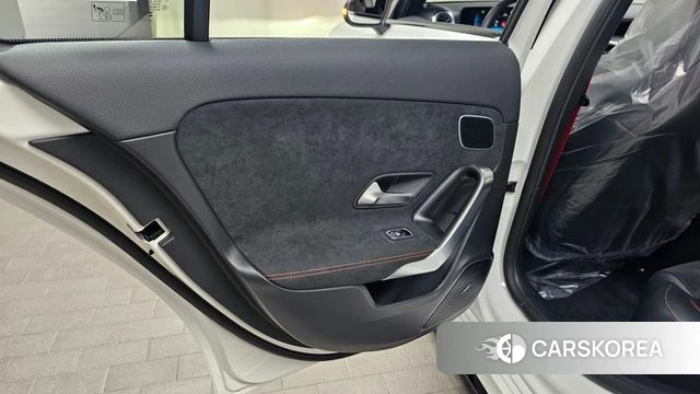 Mercedes-Benz A-Class W177 id 4584179 из Кореи 17