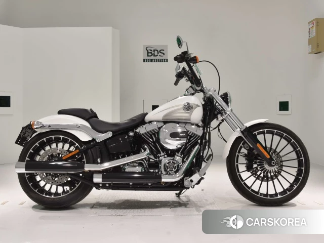 Проданный Harley-Davidson Softail Breakout FXSB1690 2017 из Японии