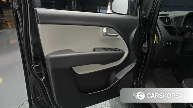 Kia The New Kia Ray EV id 4687039 из Кореи 17