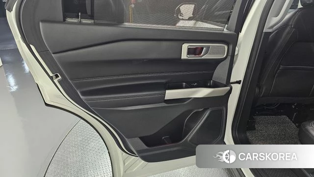 Ford Explorer 6th Generation id 4495736 из Кореи 17