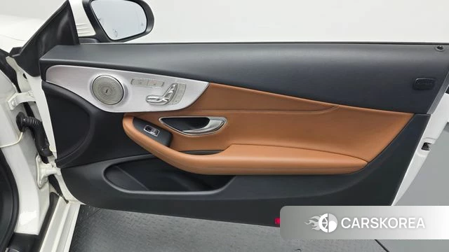 Mercedes-Benz C-Class W205 id 4770761 из Кореи 17
