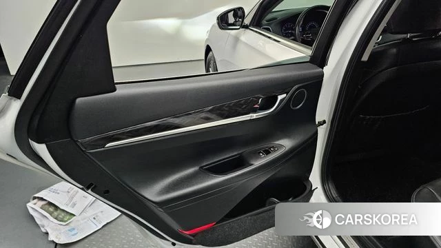 Hyundai Grandeur IG id 4447854 из Кореи 17