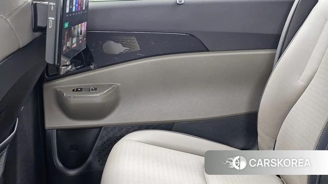 Kia The New Carnival 4th Generation id 4623363 из Кореи 17