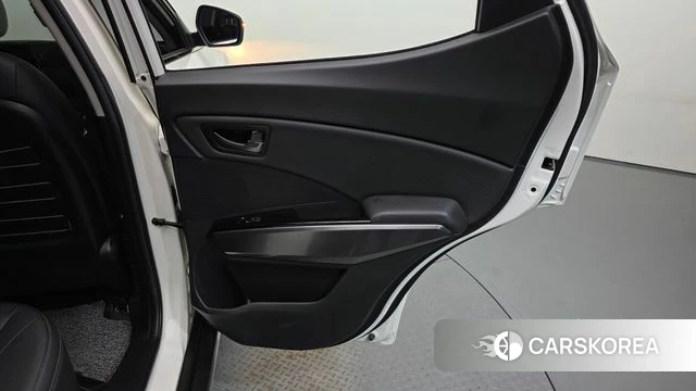 Ssangyong The New Tivoli id 4607811 из Кореи 17