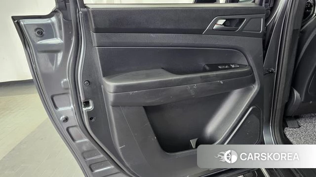 Ssangyong The New Rexton Sports Cannes id 4488900 из Кореи 17