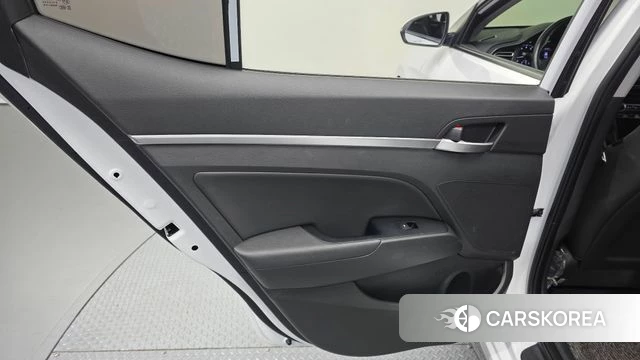 Hyundai The New Avante AD id 4717805 из Кореи 17