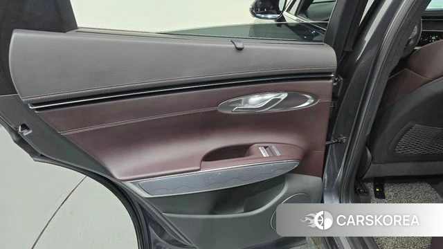 Genesis GV70 id 4697737 из Кореи 17