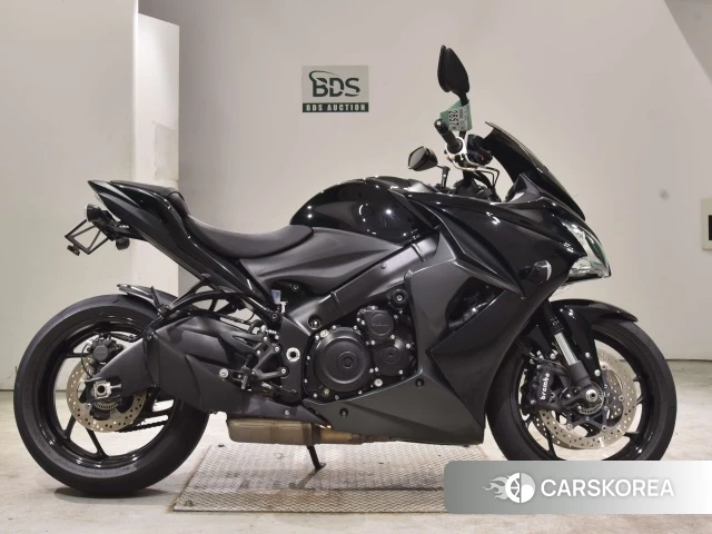 Проданный Suzuki GSX-S1000F 2021 из Японии