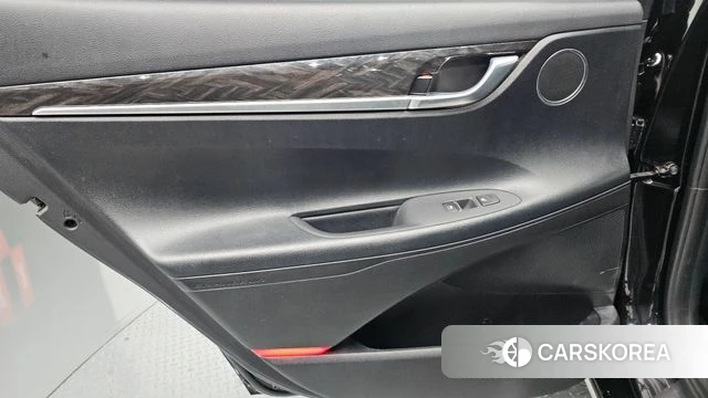 Hyundai Grandeur IG id 4662917 из Кореи 17
