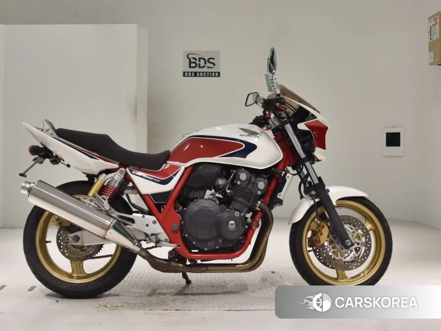 Проданный Honda CB400SF 2012 из Японии