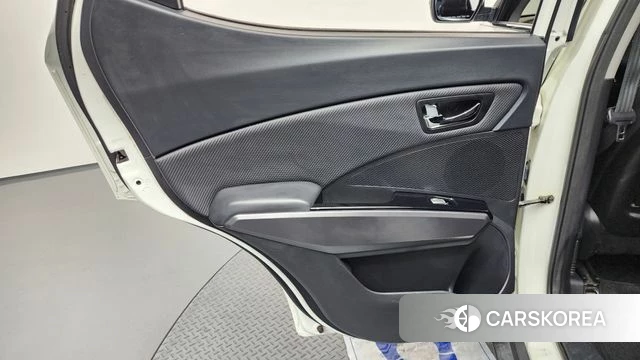 Ssangyong Tivoli Air id 4465787 из Кореи 17