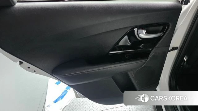 Kia The New Niro id 4350598 из Кореи 17