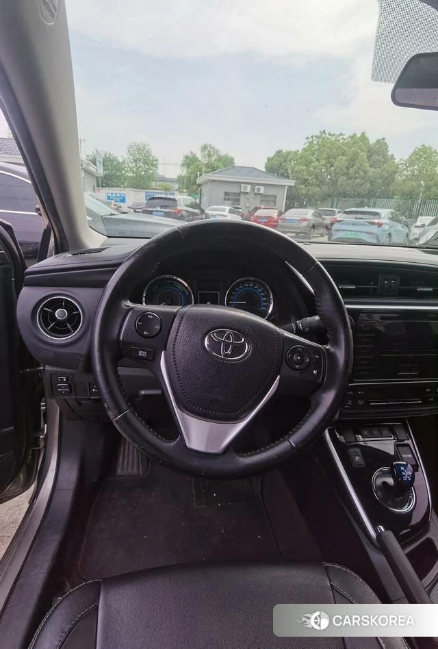 Toyota Corolla id 4242388 из Китая 17