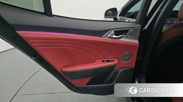 Kia Stinger Meister id 4746117 из Кореи 17