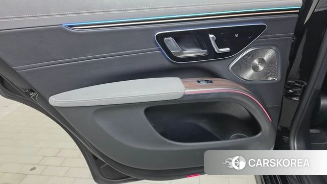Mercedes-Benz EQS SUV X296 id 4630846 из Кореи 17