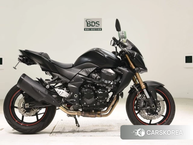Проданный Kawasaki Z750R 2012 из Японии