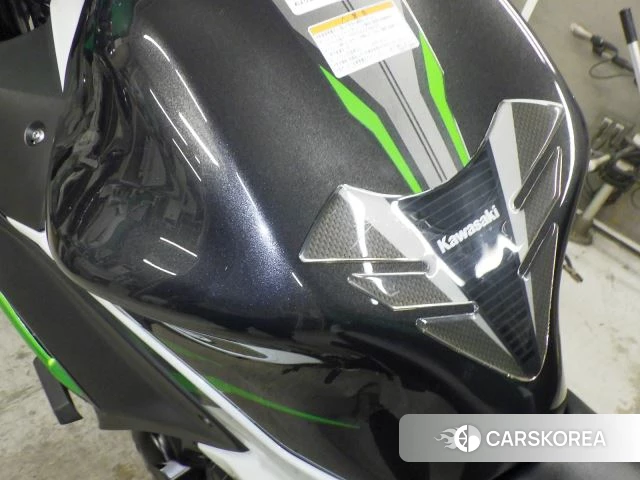 Проданный Kawasaki NINJA 650 ABS id 4229584 из Японии, фото 17