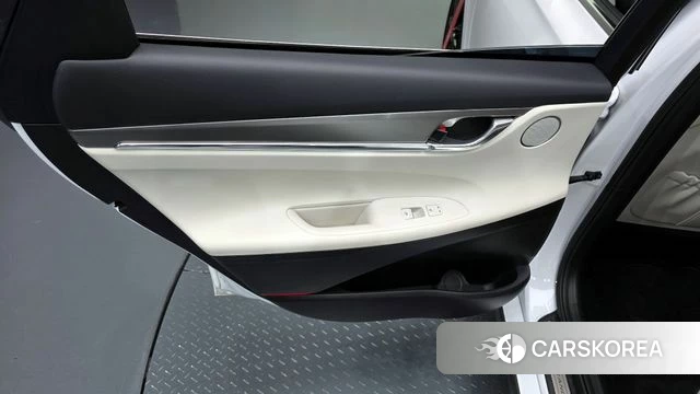 Hyundai The New Grandeur IG id 4361521 из Кореи 17