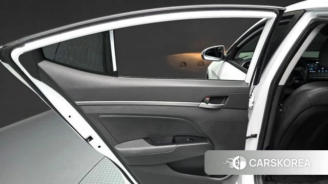 Hyundai Avante AD id 4582206 из Кореи 17
