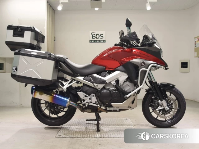 Проданный Honda VFR800X 2015 из Японии